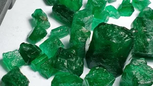 Lot of 56 Natural Swat Emeralds (300 ct) – Various Sizes from 34.36 ct to 1.40 ct